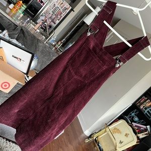 Pinafore dress